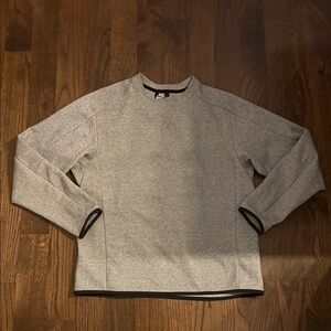 Nike Gray Men's crewneck sweatshirt